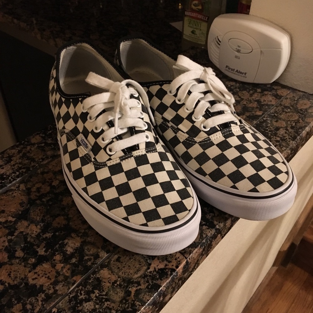 Vans golden coast authentic sz 10.5 (worn)